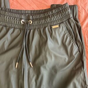 Sweaty Betty black joggers size small